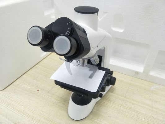 うまく集中する5MPピクセル デジタル頭部のTrinocularの顕微鏡1000X