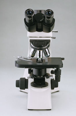 暗視野の20mmの接眼レンズが付いている分極の実験室の生物顕微鏡ODM